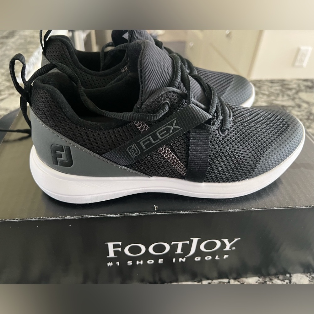 New Women FootJoy golf shoes